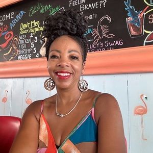 Meet your Posher, Tracy